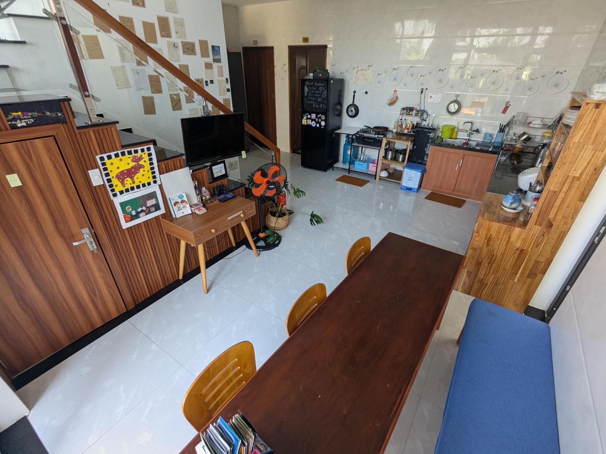 Nalani Homestay & Hostel Хойан Экстерьер фото